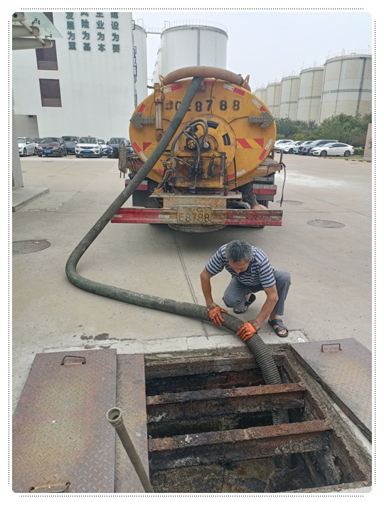 金川隔油池清掏